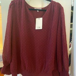 Burgundy heart top with sheer ruched sleeves